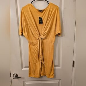 Mustard top